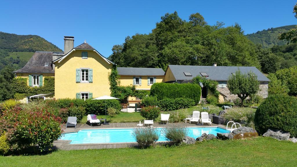 Maison D'Hotes Les 3 Baudets Issor Bagian luar foto