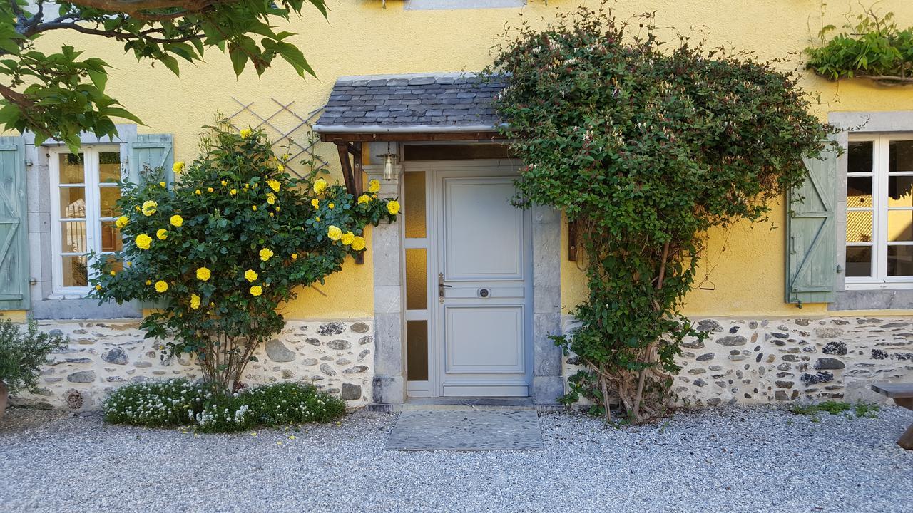 Maison D'Hotes Les 3 Baudets Issor Bagian luar foto